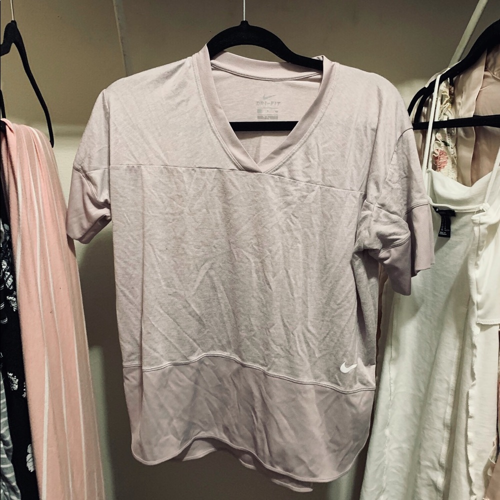 Nike workout top